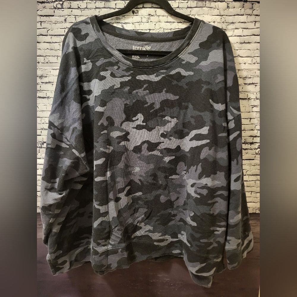 TERRA & SKY BLUE CAMOUFLAGE SWEATSHIRT